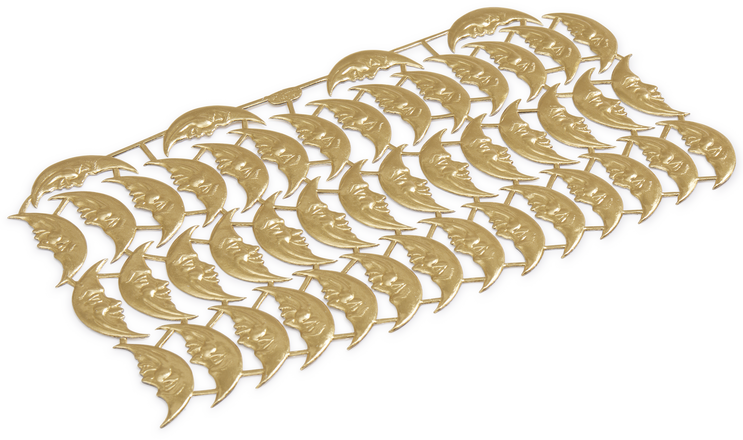 Dresden Trim, Half Moon