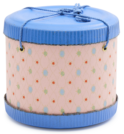 Choosing Keeping Round Gift Box, Pink and Blue